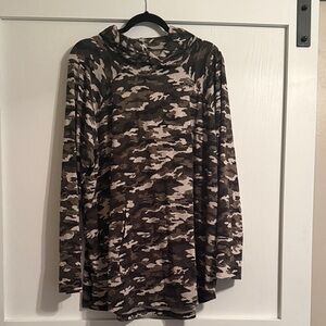 LuLaRoe Amber Camouflage Patterned Top
